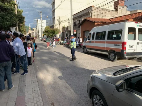 88 transportes escolares habilitados