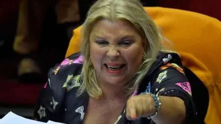 Elisa Carrió: "Gracias a Dios murió De la Sota"