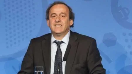 Detuvieron a Michel Platini