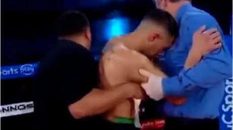 Boxeador argentino se desvaneció durante el fallo de la pelea: tuvo dos infartos