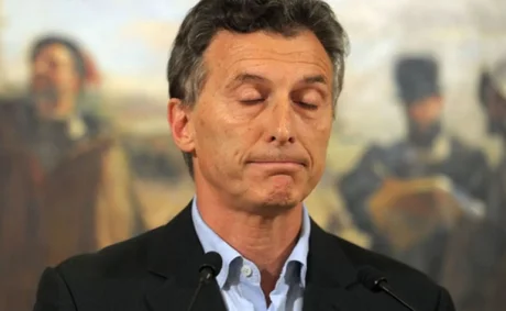 Denuncian que Macri usó un helicóptero oficial para ir a cortarse el pelo