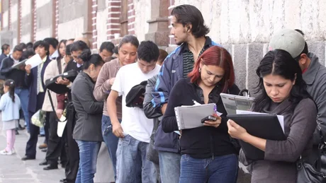 Se perdieron más de 210 mil empleos en un año