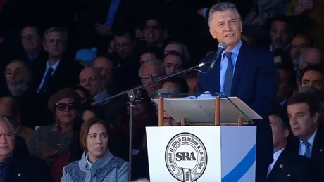 Ante el campo, Macri pidió "no volver al pasado"