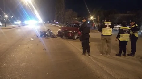 Joven motociclista murió tras ser embestido por un auto