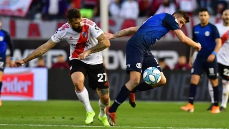 A qué hora juega River