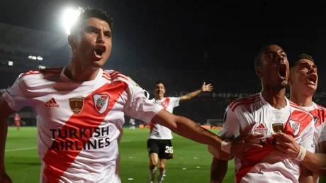 A qué hora juega River