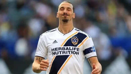 ¿Zlatan Ibrahimovic quiere jugar en Boca?