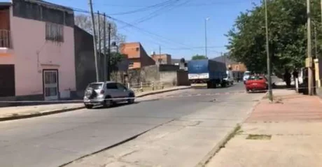 Investigan un supuesto femicidio en el macrocentro: policía habría matado a su esposa con su arma reglamentaria