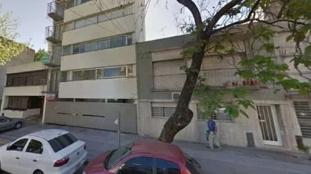 Mujer embarazada murió tras caer de un sexto piso: su pareja fue detenida