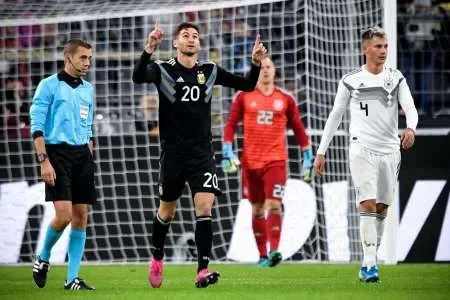 A qué hora juega la Selección Argentina