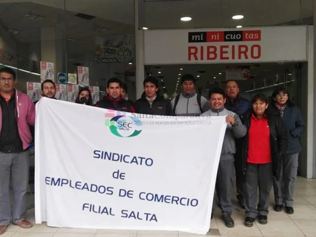 Empleados de Ribeiro de paro en toda la provincia