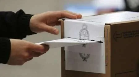 Comenzó la jornada de votación en todo el país