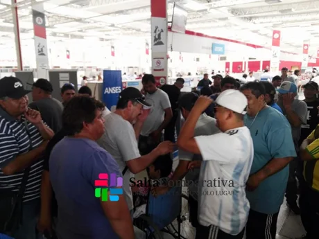 Desmalezadores le piden a Sáenz les garantice el trabajo para los últimos meses del año