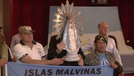 Regresó al país la Virgen de Luján que estuvo en la guerra de Malvinas