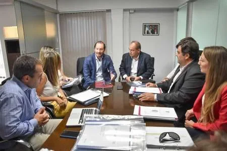 Aguas del Norte, Saeta y AMT también iniciaron el proceso de transición