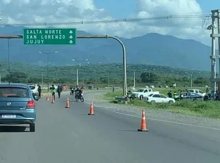 Mujer falleció tras un vuelco en Circunvalación Oeste