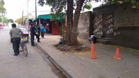 Un permisionario de avenida San Martín se descompensó en la vereda y murió