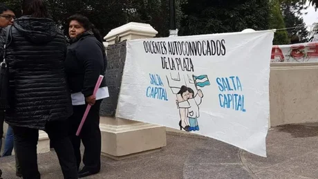 Docentes autoconvocados alertan que no son escuchados por el gobierno provincial