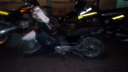 Detienen a dos peligrosas motochorras en el macrocentro