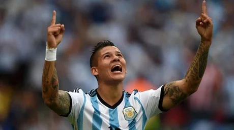 Marcos Rojo jugará en Estudiantes de la Plata