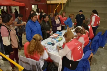 Comenzó la entrega de las tarjetas Alimentar en Orán