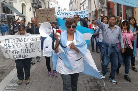 En Salta comienzan las clases en medio de un clima tenso con Docentes Autoconvocados