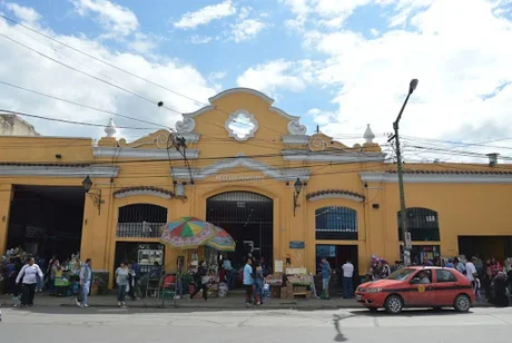 El mercado San Miguel reabre sus puertas