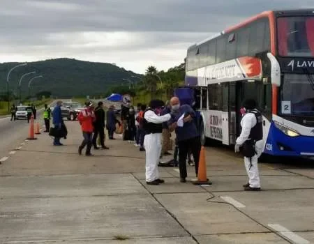 Intensifican los controles sanitarios en el acceso a Salta