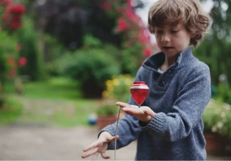 Coronavirus: niños de España podrán salir a la calle por una hora y con juguetes