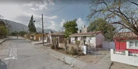 Encuentran el cadáver de una mujer en una casa de Villa Mitre