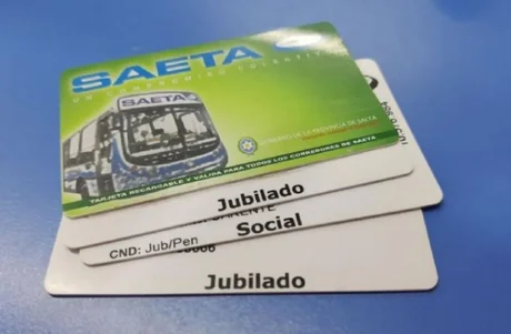 Saeta prorrogó el vencimiento de tarjetas social, de jubilados y pensionados