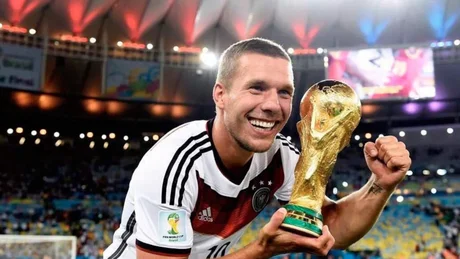 ¿Lukas Podolski a Boca?