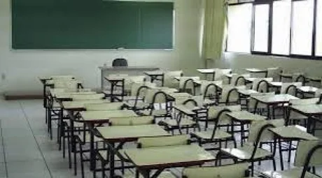 Docentes salteños contra el regreso a clases y el cambio en el cronograma de exámenes