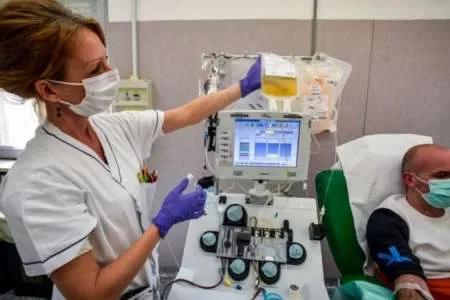 Salta: avanza un protocolo de investigación para aplicar plasma a los infectados de coronavirus