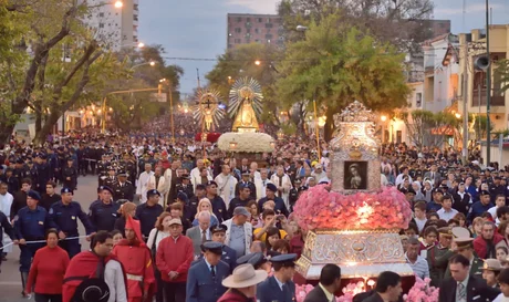 Oficialmente postergaron la procesión del Milagro en Salta