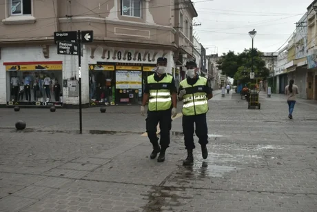 Para evitar festejos masivos del Día del Niño y de la Virgen de Urkupiña refuerzan los controles