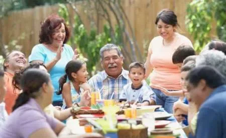 Habilitan nuevamente las reuniones familiares en La Pampa