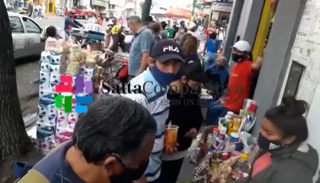 ¿Salta en aislamiento social? Avenida San Martín llena de personas