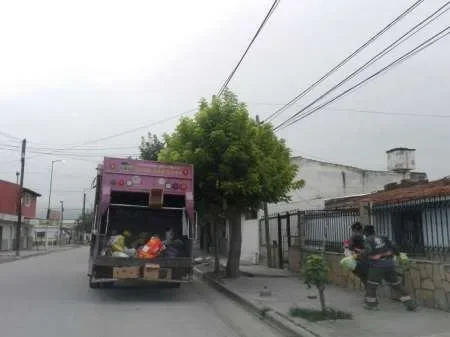 Por seis años más, la recolección de residuos de Salta quedó en manos de Agrotécnica Fueguina