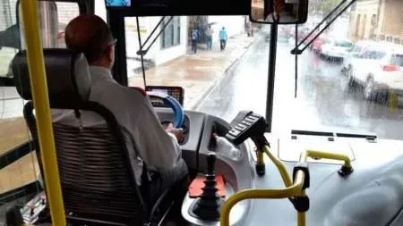 Choferes de colectivos autoconvocados marcharán esta tarde por las calles de Salta