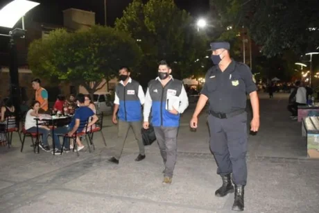 Clausuraron tres fiestas clandestinas en Salta