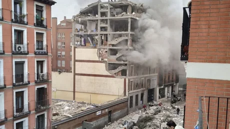 Una fuerte explosión destruyó un hogar de ancianos en Madrid