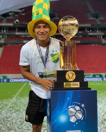 Nicolás González, el joven nacido en Embarcación que se consagró campeón de América con Defensa y Justicia