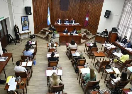 Tras varias horas de discusión, el Concejo Deliberante aprobó el presupuesto municipal 2022