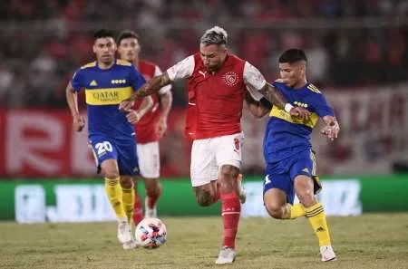 A qué hora juega Boca