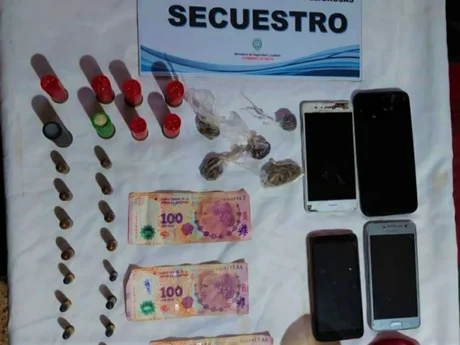 Luego de tres allanamientos, la policía desbarató varias bocas de expendio de drogas en la provincia