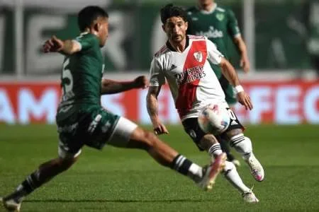 A qué hora juega River