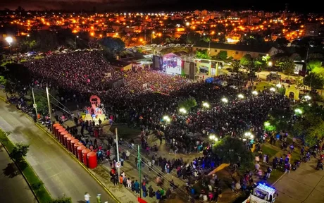 Más de 35 mil personas se hicieron presentes en el festival por el cumpleaños de Salta