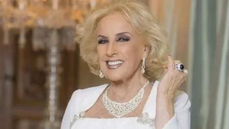 La disputa entre Juana Viale y Mirtha que deja a ambas sin canal por el momento