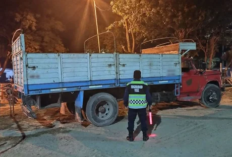 Multaron a un camionero y a un remisero por manejar alcoholizados